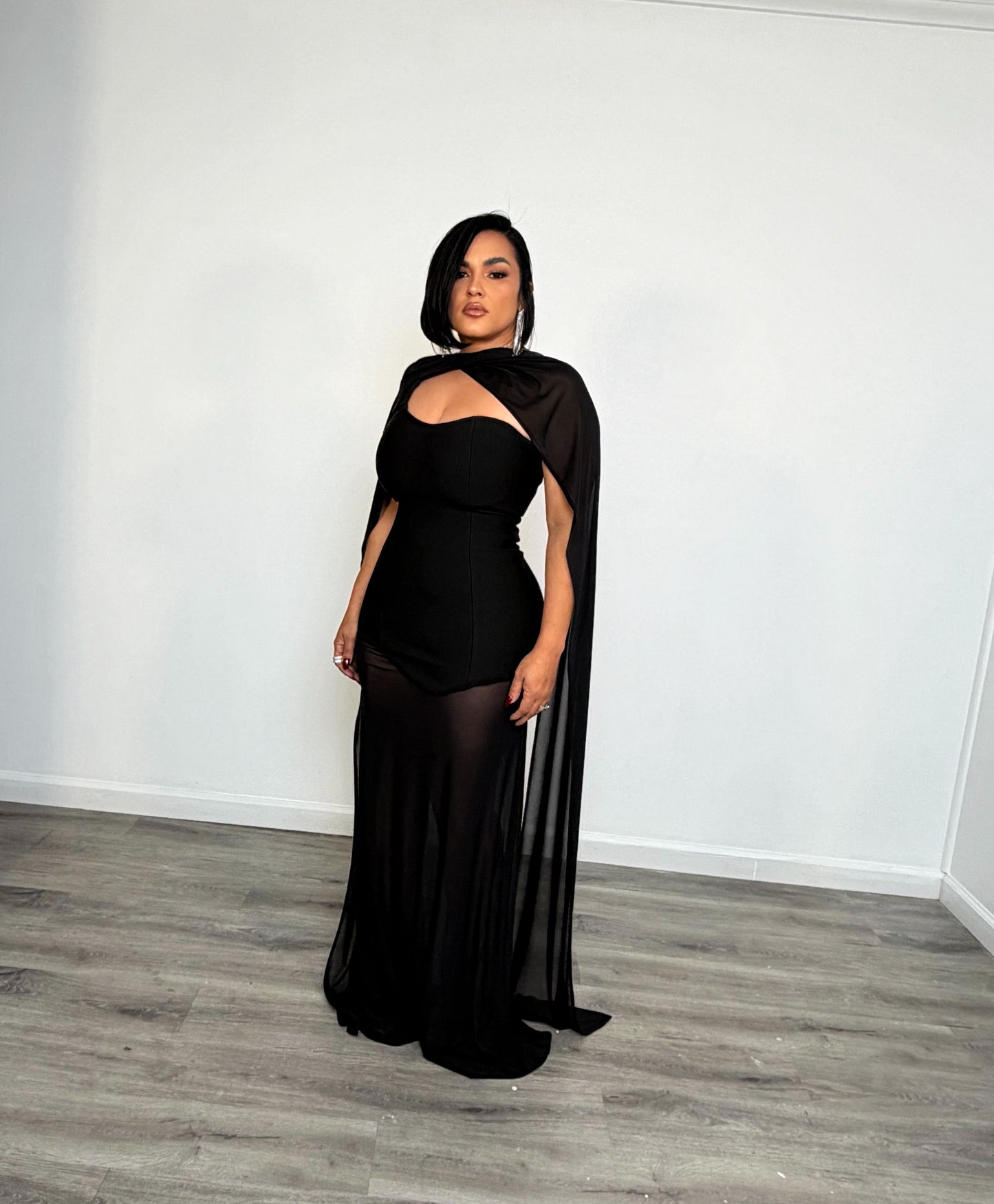 VESTIDO MIDNIGGHT CAPE